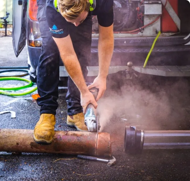 Cutting pipe to length on site